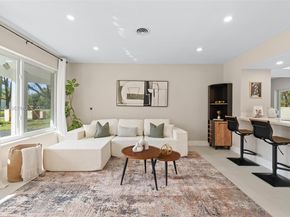 5341 SW 1st St, Plantation FL 33317