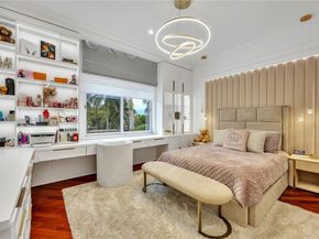 1594 Shoreline Way, Hollywood FL 33019
