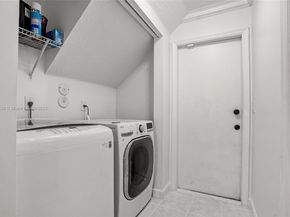 2261 NW 139th Ave, Sunrise FL 33323