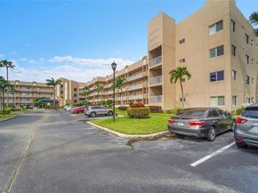 7647 Southampton Ter 403, Tamarac FL 33321