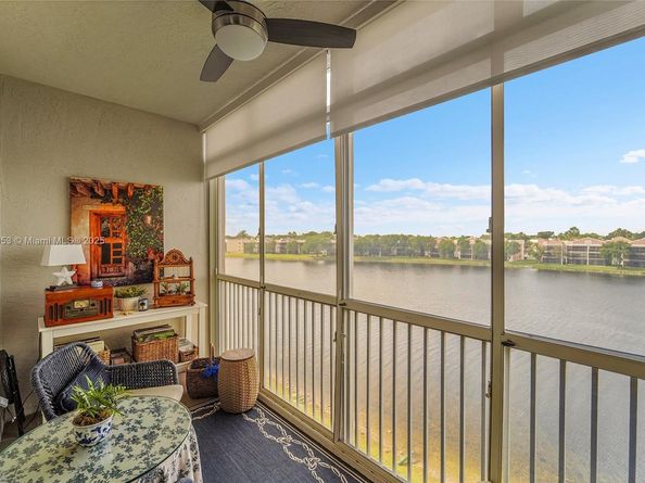 7647 Southampton Ter 403, Tamarac FL 33321