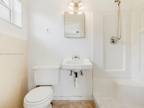 3431 NE 15th Ave, Pompano Beach FL 33064