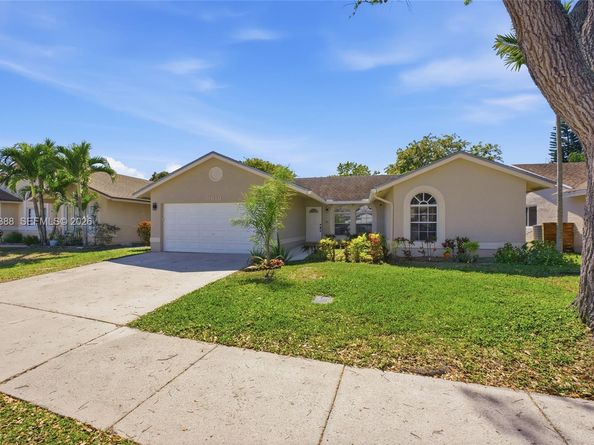 3810 NW 58th St, Coconut Creek FL 33073