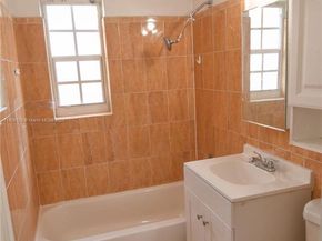 3621 SW 10th St 4B, Miami FL 33135