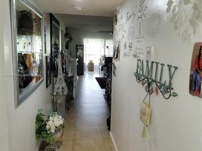 1200 SW 125th Ave 211L, Pembroke Pines FL 33027