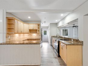 7801 NW 40th St, Coral Springs FL 33065