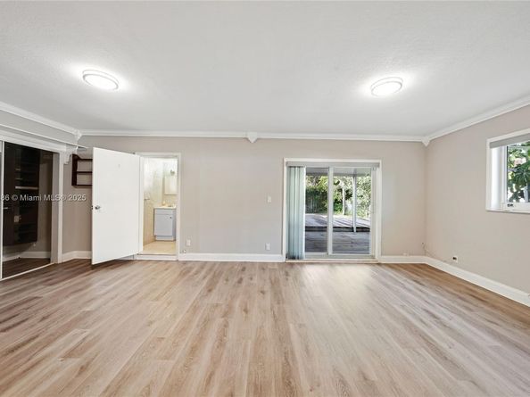7801 NW 40th St, Coral Springs FL 33065