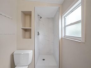 7801 NW 40th St, Coral Springs FL 33065