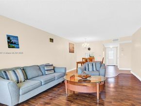 2951 E Sunrise Lakes Dr 209, Sunrise FL 33322