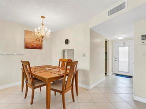 2951 E Sunrise Lakes Dr 209, Sunrise FL 33322