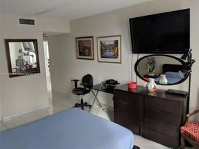 1980 S Ocean Dr 15C, Hallandale Beach FL 33009