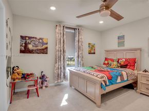 7700 NW 84th Ln, Tamarac FL 33321