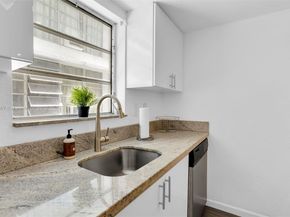1732 Meridian Ave 202, Miami Beach FL 33139