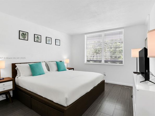 1732 Meridian Ave 202, Miami Beach FL 33139