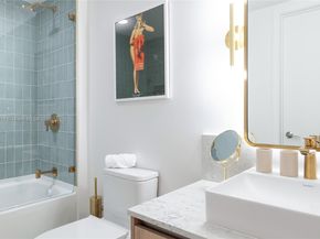 159 NE 6TH St 3701, Miami FL 33132