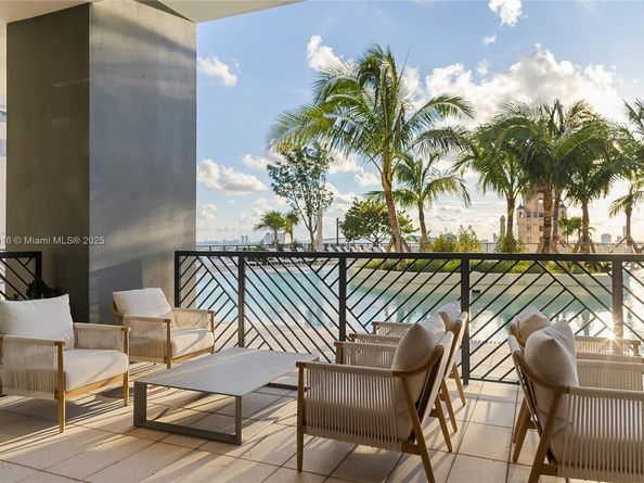 159 NE 6TH St 3701, Miami FL 33132