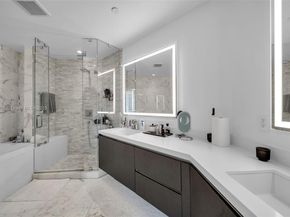 851 NE 1st Ave 2203, Miami FL 33132