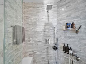 851 NE 1st Ave 2203, Miami FL 33132