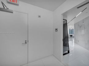 851 NE 1st Ave 2203, Miami FL 33132