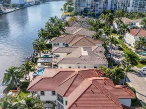 1555 Windjammer Way, Hollywood FL 33019