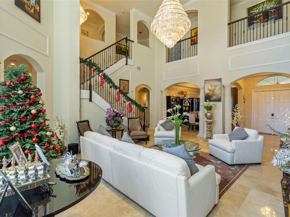 1555 Windjammer Way, Hollywood FL 33019