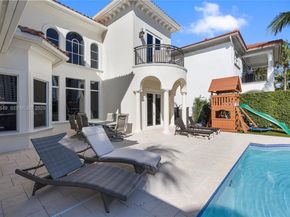 1555 Windjammer Way, Hollywood FL 33019