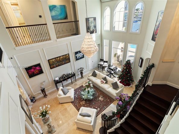 1555 Windjammer Way, Hollywood FL 33019