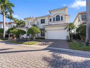 1555 Windjammer Way, Hollywood FL 33019