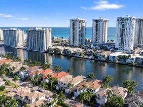 1555 Windjammer Way, Hollywood FL 33019