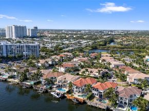 1555 Windjammer Way, Hollywood FL 33019