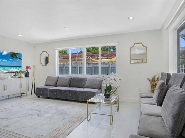 480 NW 53rd Ave, Miami FL 33126