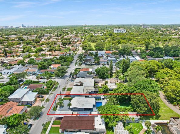 480 NW 53rd Ave, Miami FL 33126