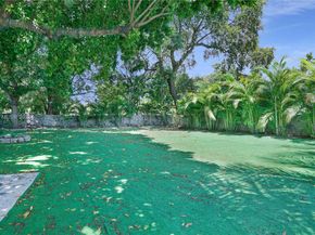 480 NW 53rd Ave, Miami FL 33126