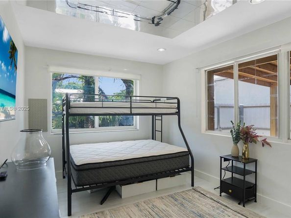 480 NW 53rd Ave, Miami FL 33126