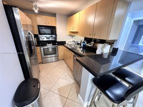 9195 Collins Ave PH4, Surfside FL 33154