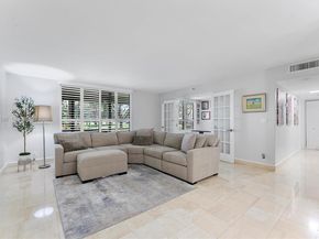 7225 Promenade Dr 102, Boca Raton FL 33433
