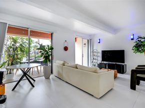 Undisclosed Address #A11940896, Miami FL 33173