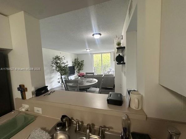 520 SE 5th Ave 2307, Fort Lauderdale FL 33301