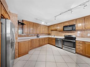 600 Three Islands Blvd 212, Hallandale Beach FL 33009