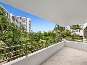 600 Three Islands Blvd 212, Hallandale Beach FL 33009