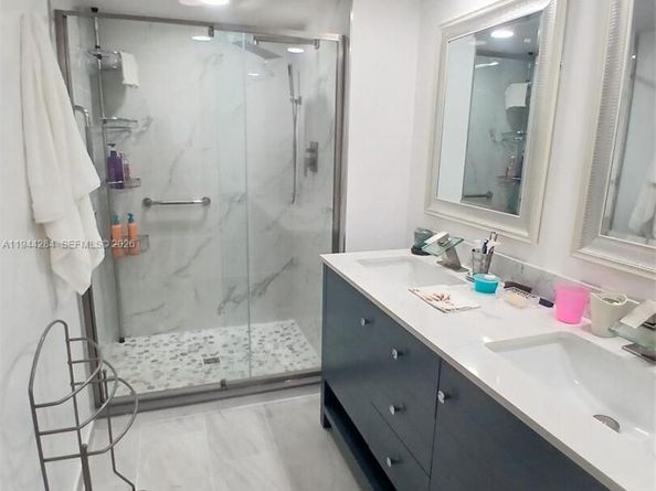 9139 SW 23rd St A, Davie FL 33324