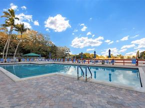 9139 SW 23rd St A, Davie FL 33324