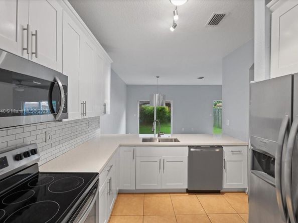 12720 SW 49th Ct, Miramar FL 33027