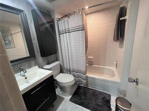 111 Royal Park Dr 2G, Oakland Park FL 33309