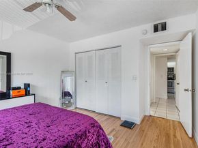 18830 NW 57th Ave 201, Hialeah FL 33015