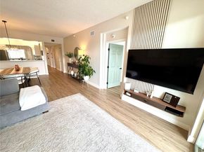 7647 Southampton Ter 304, Tamarac FL 33321