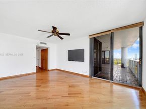 3598 NE Yacht Club Dr 1402, Aventura FL 33180