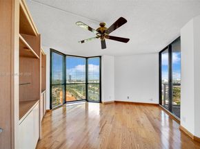 3598 NE Yacht Club Dr 1402, Aventura FL 33180