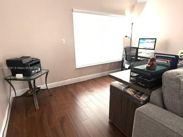8510 NW 46th Ct, Lauderhill FL 33351