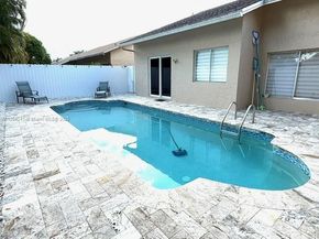 8510 NW 46th Ct, Lauderhill FL 33351